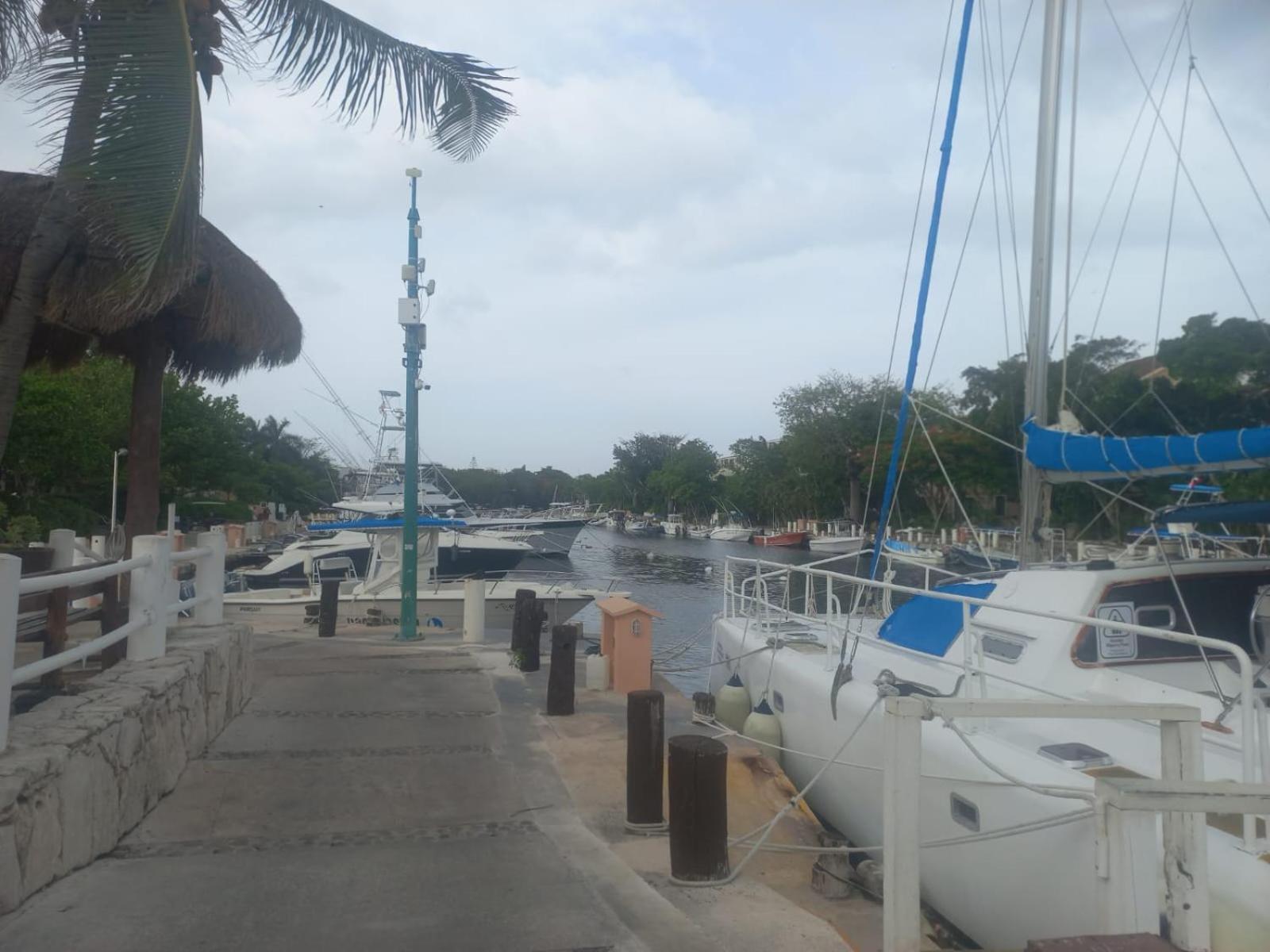 Puerto Aventuras, Departamento A Unos Pasos De La Playa Apartment Luaran gambar
