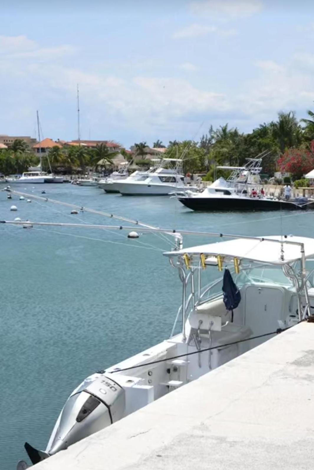 Puerto Aventuras, Departamento A Unos Pasos De La Playa Apartment Luaran gambar